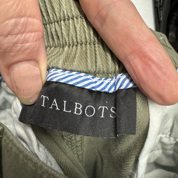 Petite 2X The Talbots Jogger Pant in Olive - Picture 4 of 11